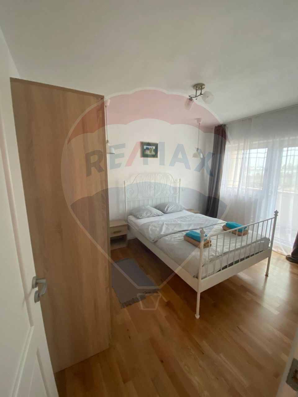 3 room Apartment for rent, Turnisor area