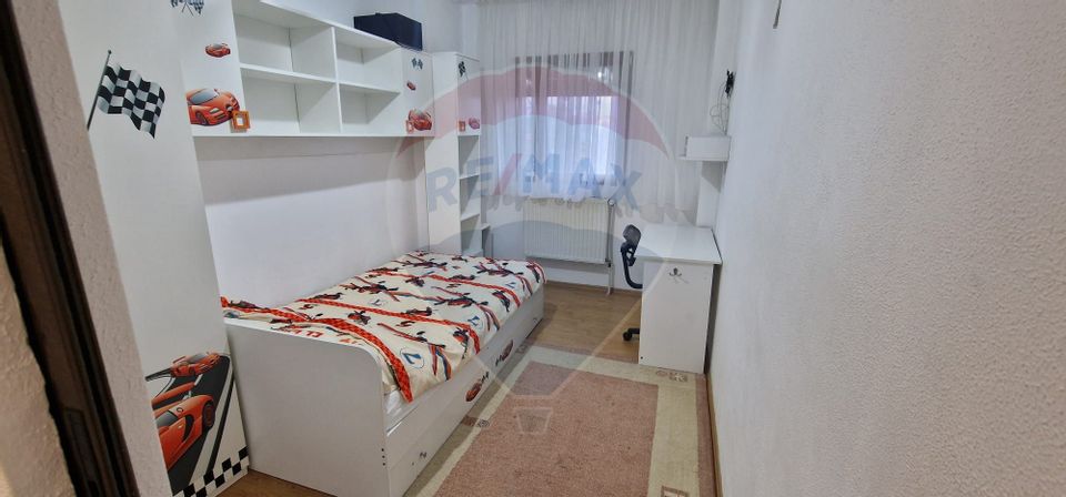 3 room Apartment for rent, Mioritei area