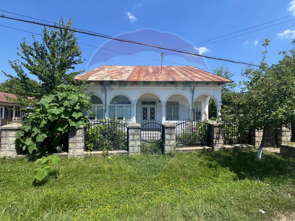 4 room House / Villa for sale