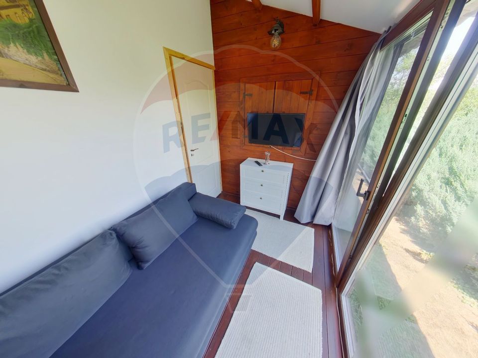 Casă / Vilă cu 4 camere de vânzare