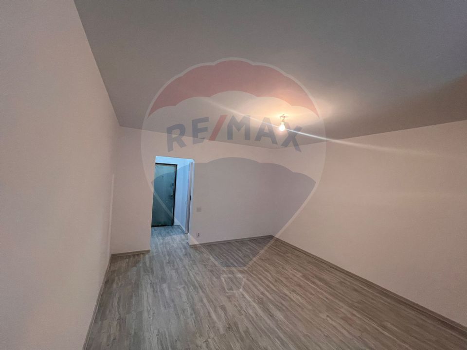 Detached Studio for Sale in Drumul Taberei - Metro