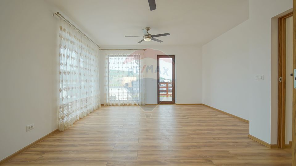 - REZERVAT- Casă Harman - Constructie 2025