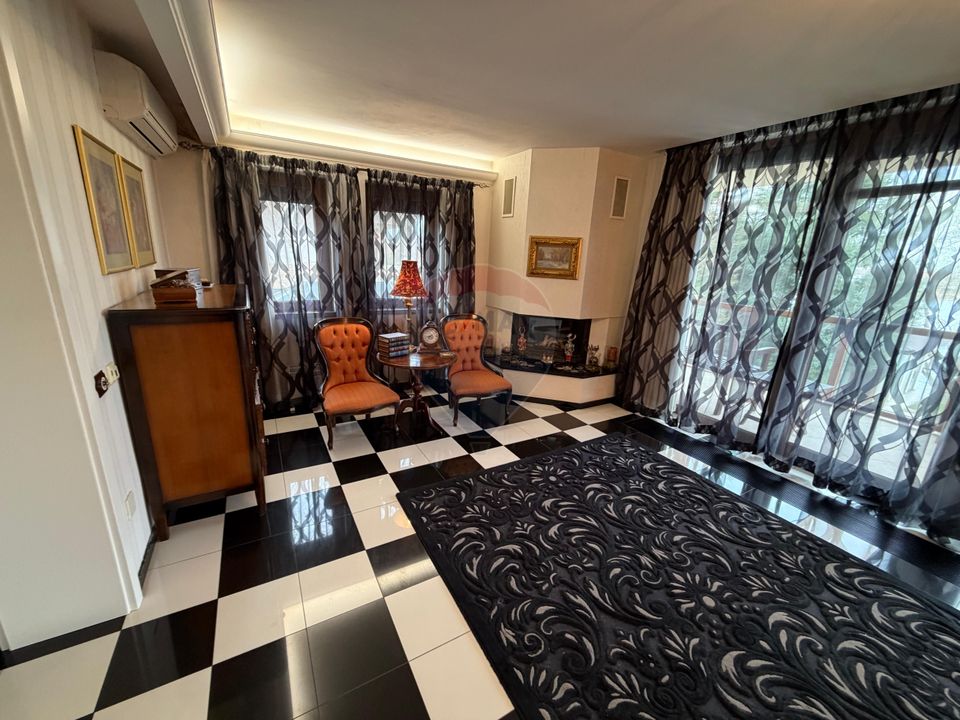 9 room House / Villa for sale