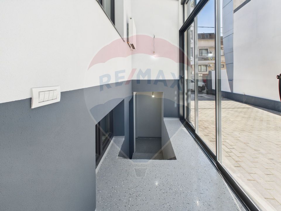 134sq.m Commercial Space for rent, Dorobanti area