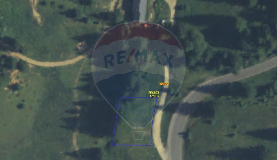 Teren de vis la poarta statiunii turistice Poiana Brașov — 1000 mp