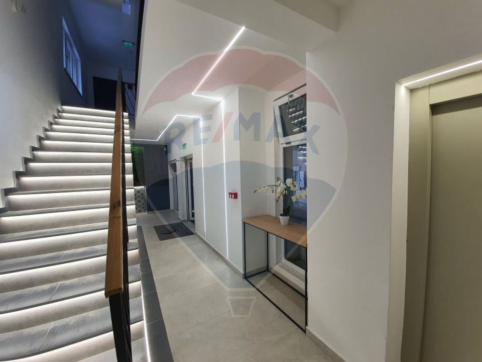 Apartament cu 2 camere de închiriat, ultracentral, Str.Iuliu Maniu