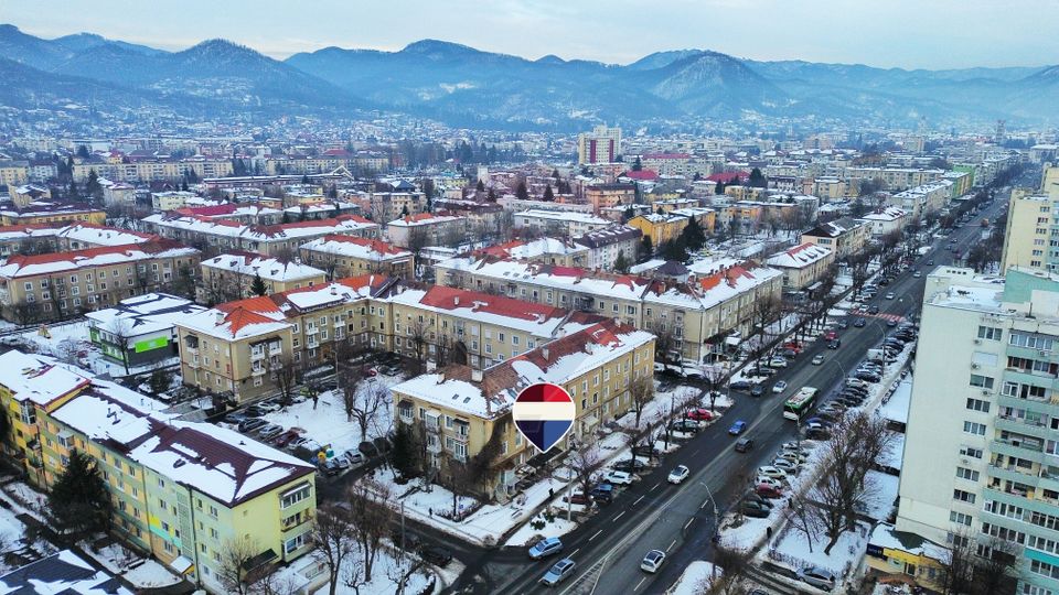 13.6sq.m Commercial Space, Ultracentral area