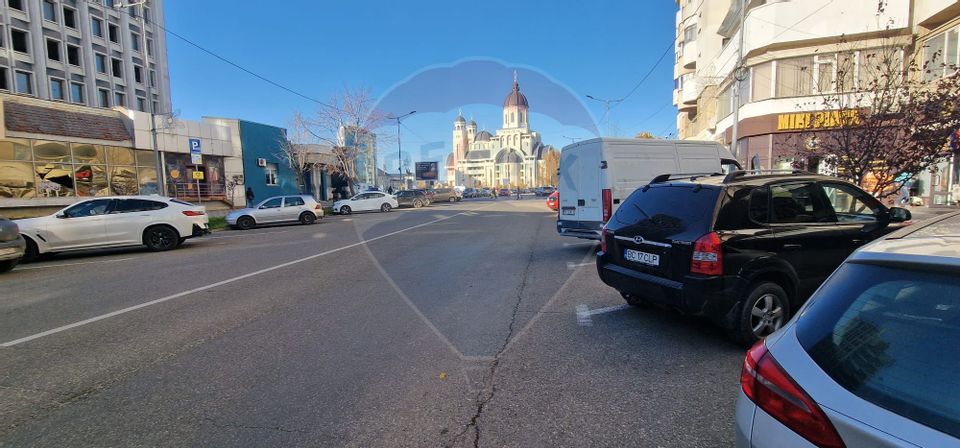 Spațiu comercial ULTRACENTRAL,  strada Mihai Viteazu, nr. 1, PARTER