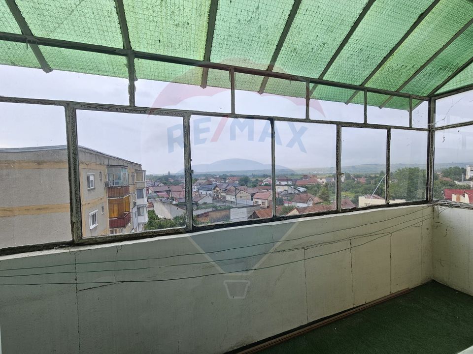 Apartament cu 3 camere de vânzare