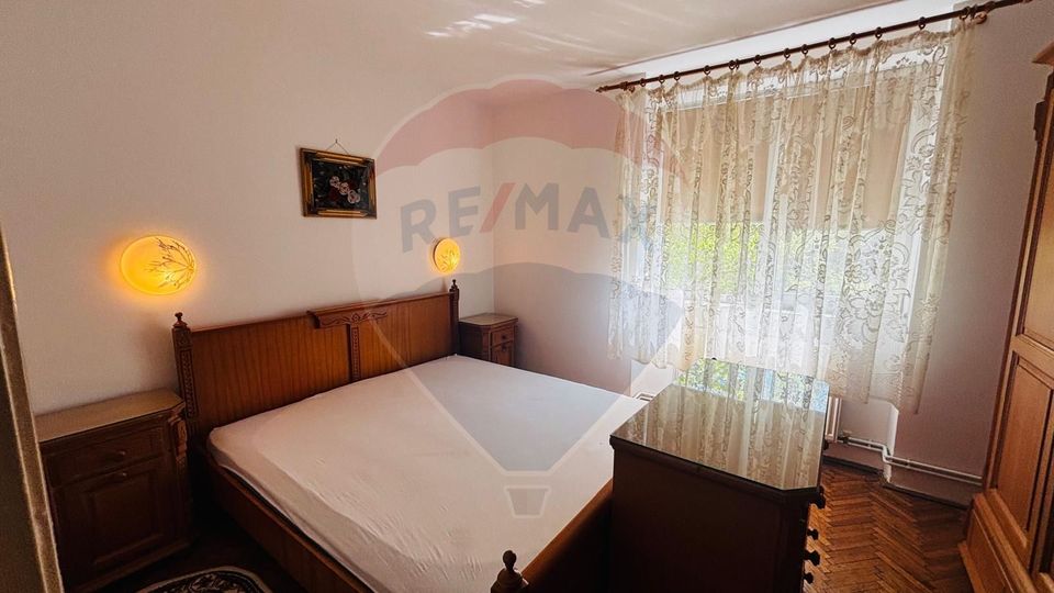 Apartament cu 2 camere de închiriat- Bulevardul Mamaia