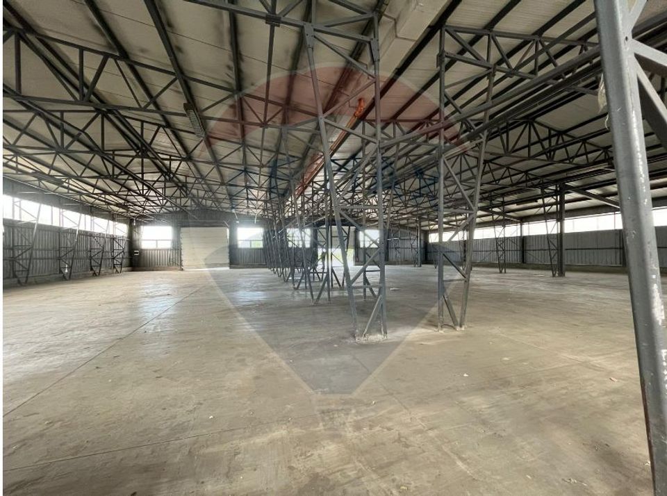 930sq.m Industrial Space for rent, Aeroport area