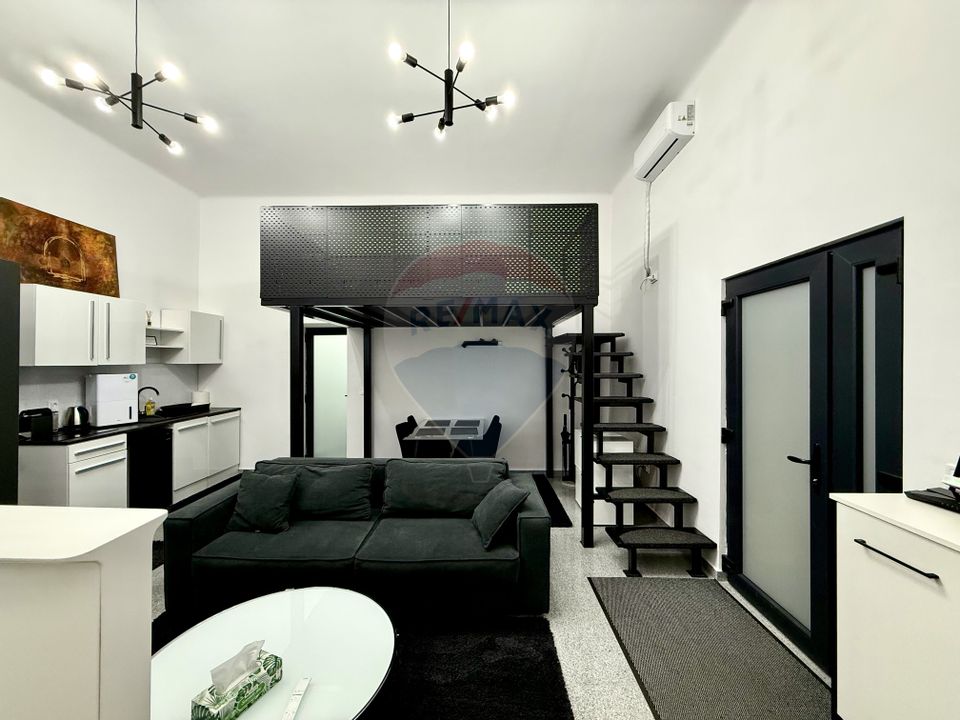 Apartament 2 camere ultracentral, împărțit în 2 unități – parcare