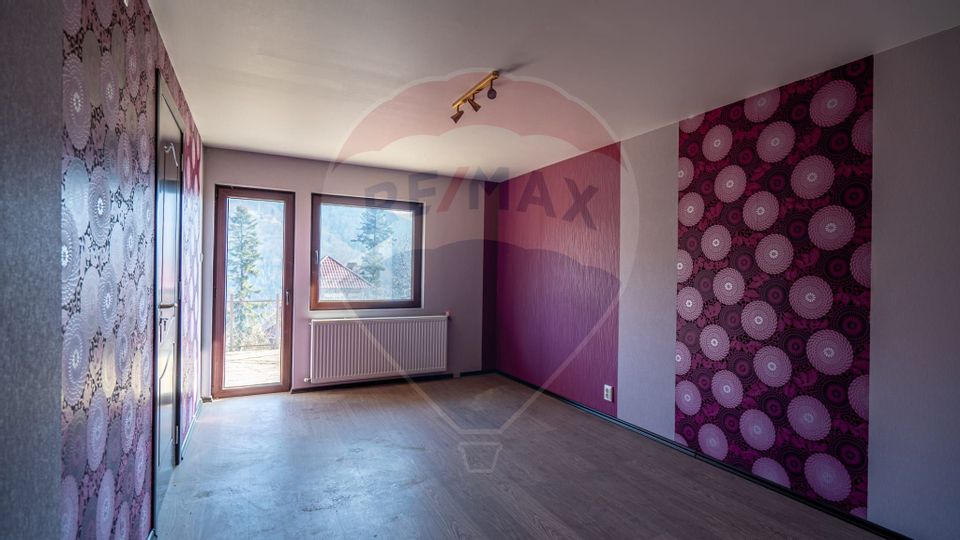 VILA! Investitie - pretabil pensiune SINAIA- zona apreciata turistic!