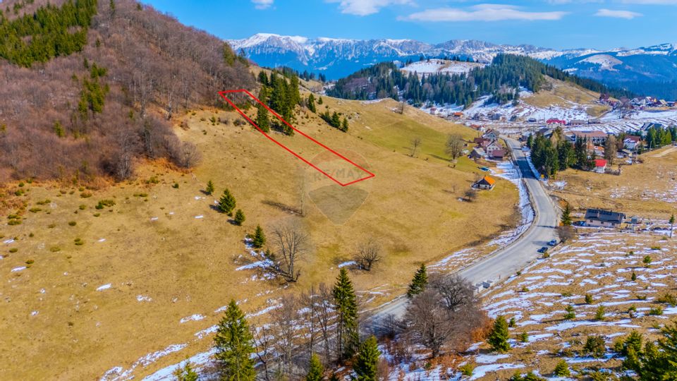 COMISION 0% Teren 2,028mp Fundata/ Intravilan