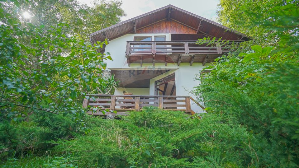 Vila superba situata  in Breaza  cu o panorama deosebita