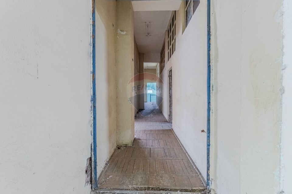 2,060sq.m Industrial Space for sale, Tractorul area