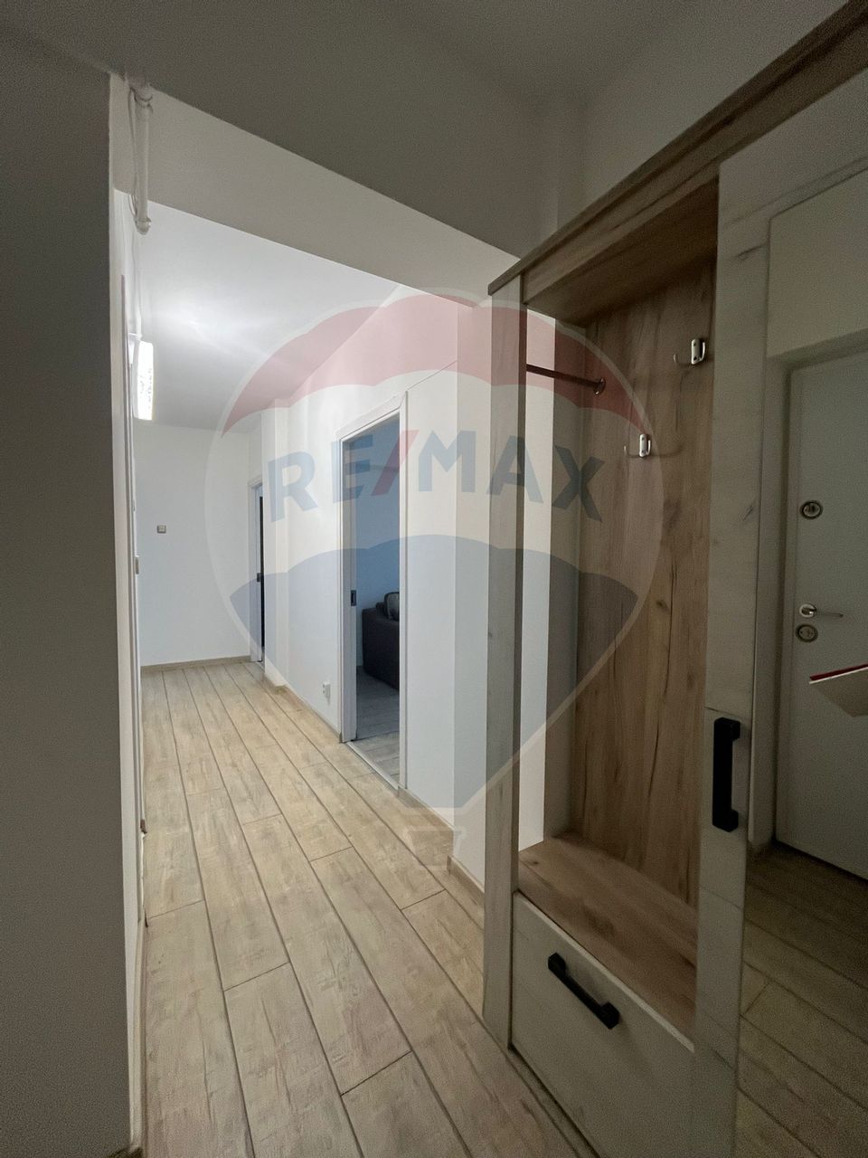 2 room Apartment for rent, Traian area