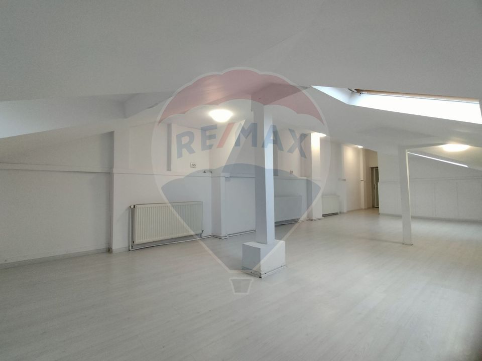 7 room House / Villa for rent, Eminescu area