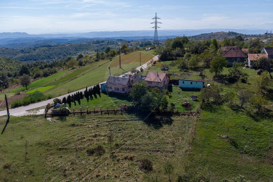 Casă / Vilă noua in Luncoiu de Jos, jud. Hunedoara