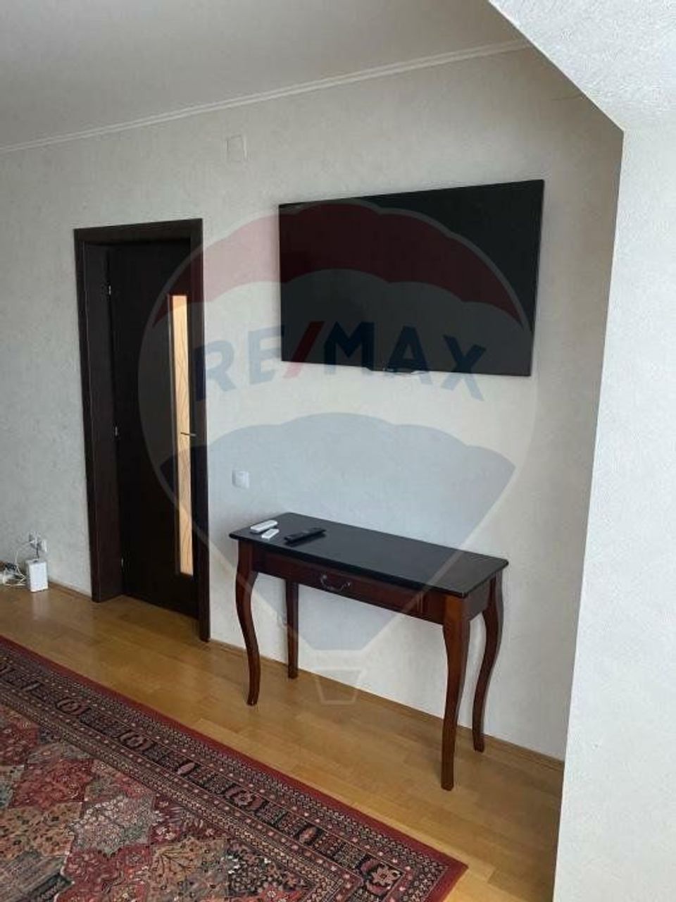 3 room Apartment for rent, Stefan cel Mare area