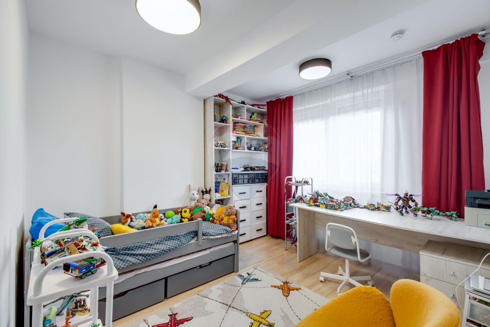 Apartament 3 camere Parc Sebastian Bloc Nou