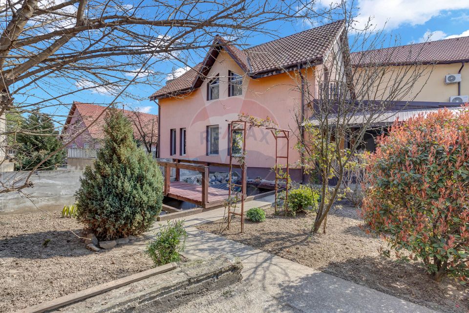 8 room House / Villa for sale, Ultracentral area