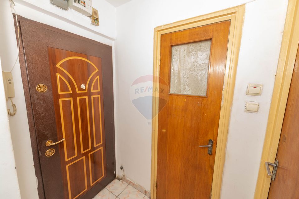 Apartament cu 2 camere de vanzare in zona Titan, 37 mp utili
