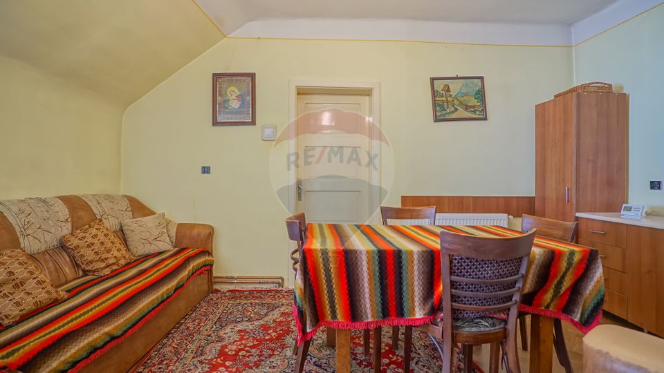 REZERVAT! Apartament spațios, cu loc de parcare, Centrul Istoric