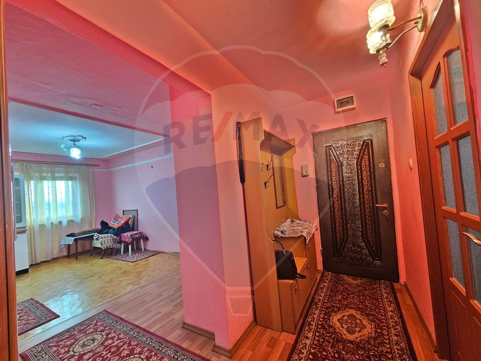 3 room Apartment for sale