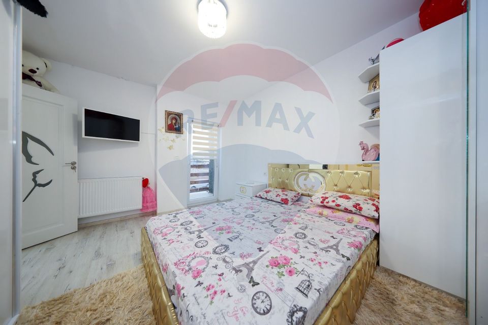 Casă 4 camere, de inchiriat, Izvor!