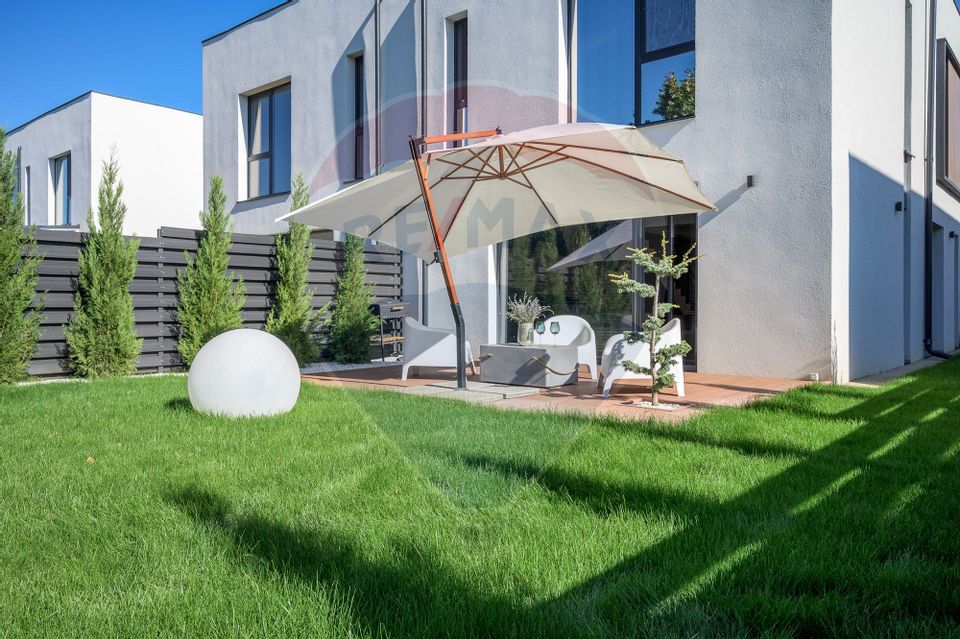 4 room villa for sale - gorgeous in Corbeanca/ Concept designer