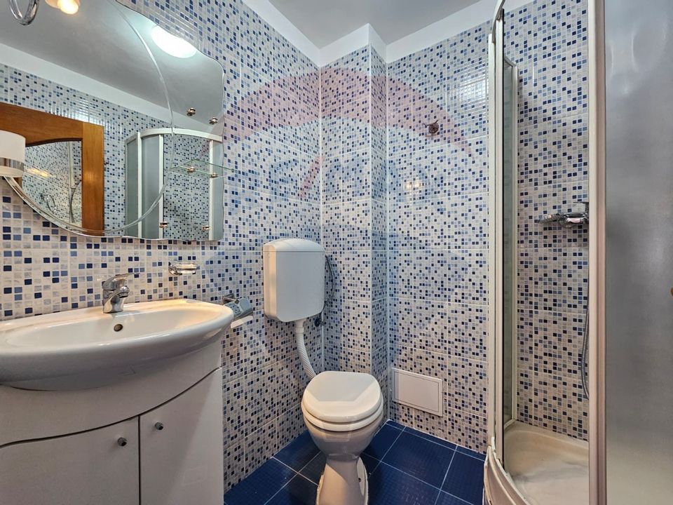 Inchiriez apartament spatios cu 4 camere, 2 bai, parcare in Gheorgheni