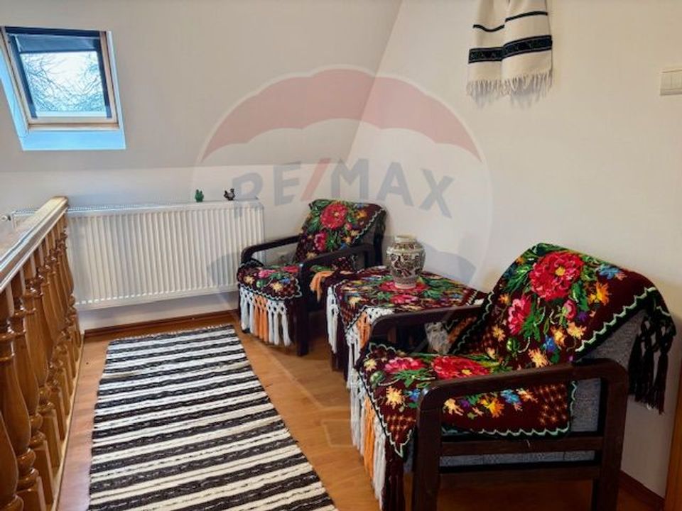 6 room House / Villa for sale