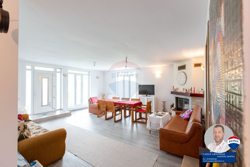 4 room House / Villa for sale