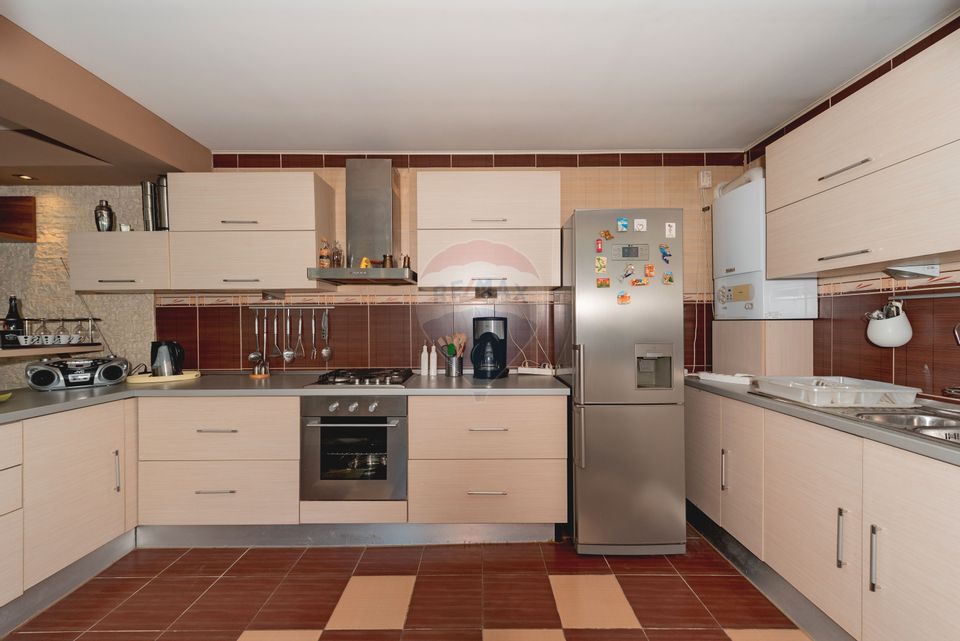 2 room House / Villa for sale, Central area