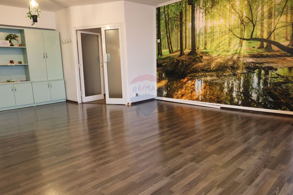125sq.m Office Space for rent, Pacurari area