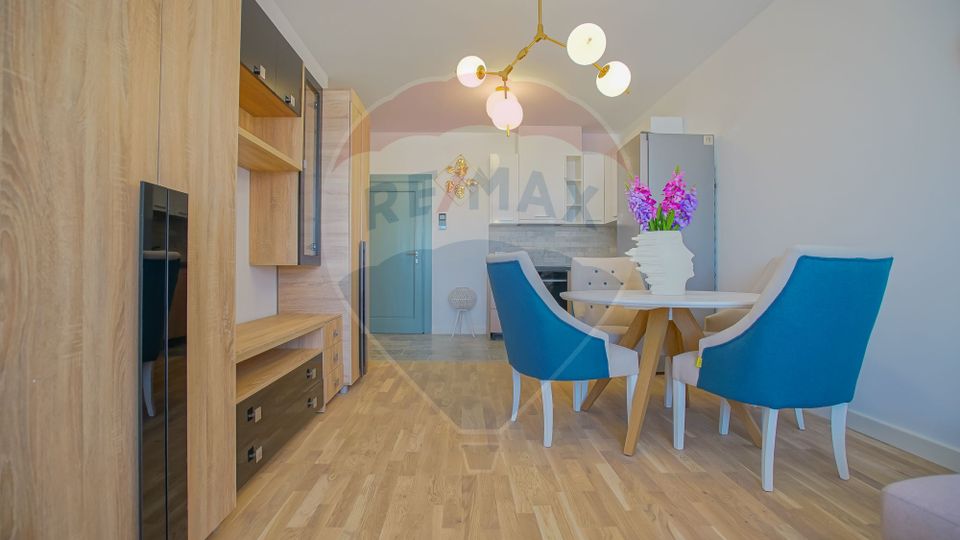 2 room Apartment for rent, Centrul Istoric area