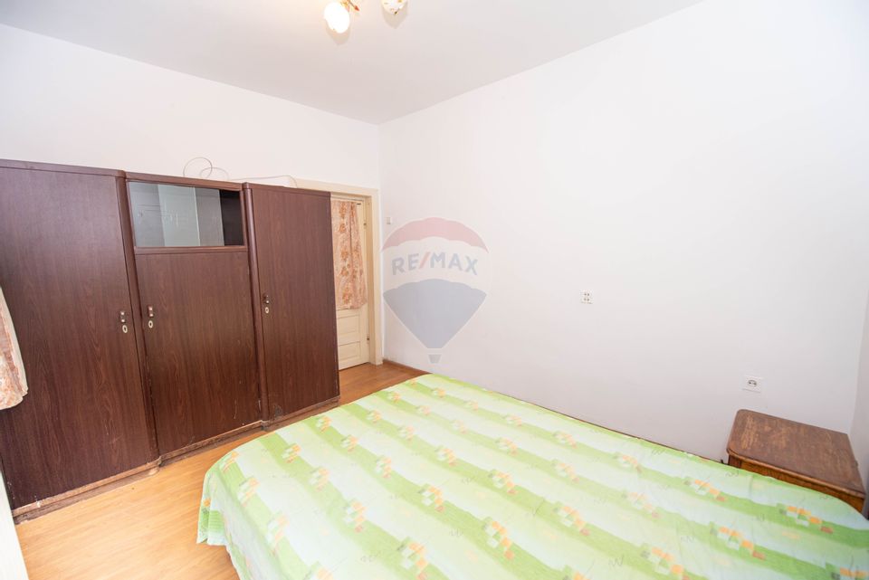 Apartament cu 4 camere 117 mp, de vanzare zona Ana Ipatescu, Ploiesti