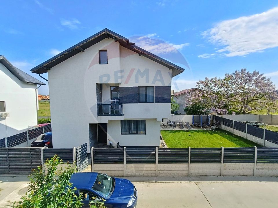 Casă individuală P+1+M mobilată, utilată - Dragomirești Deal