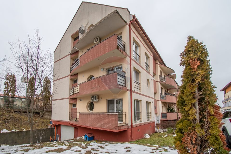 Apartament 3 camere de vanzare Bună Ziua str. Costache Negri Parcare