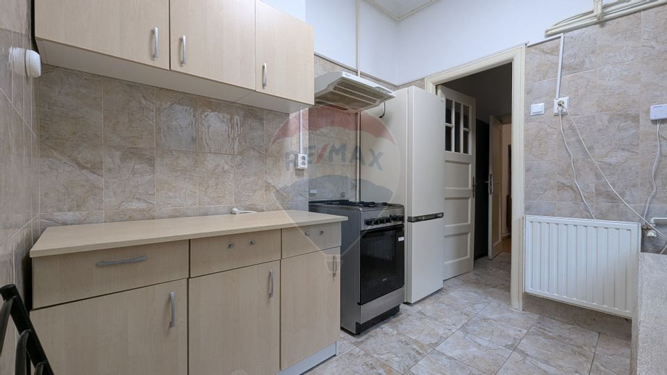 4 room Apartment for rent, Armeneasca area