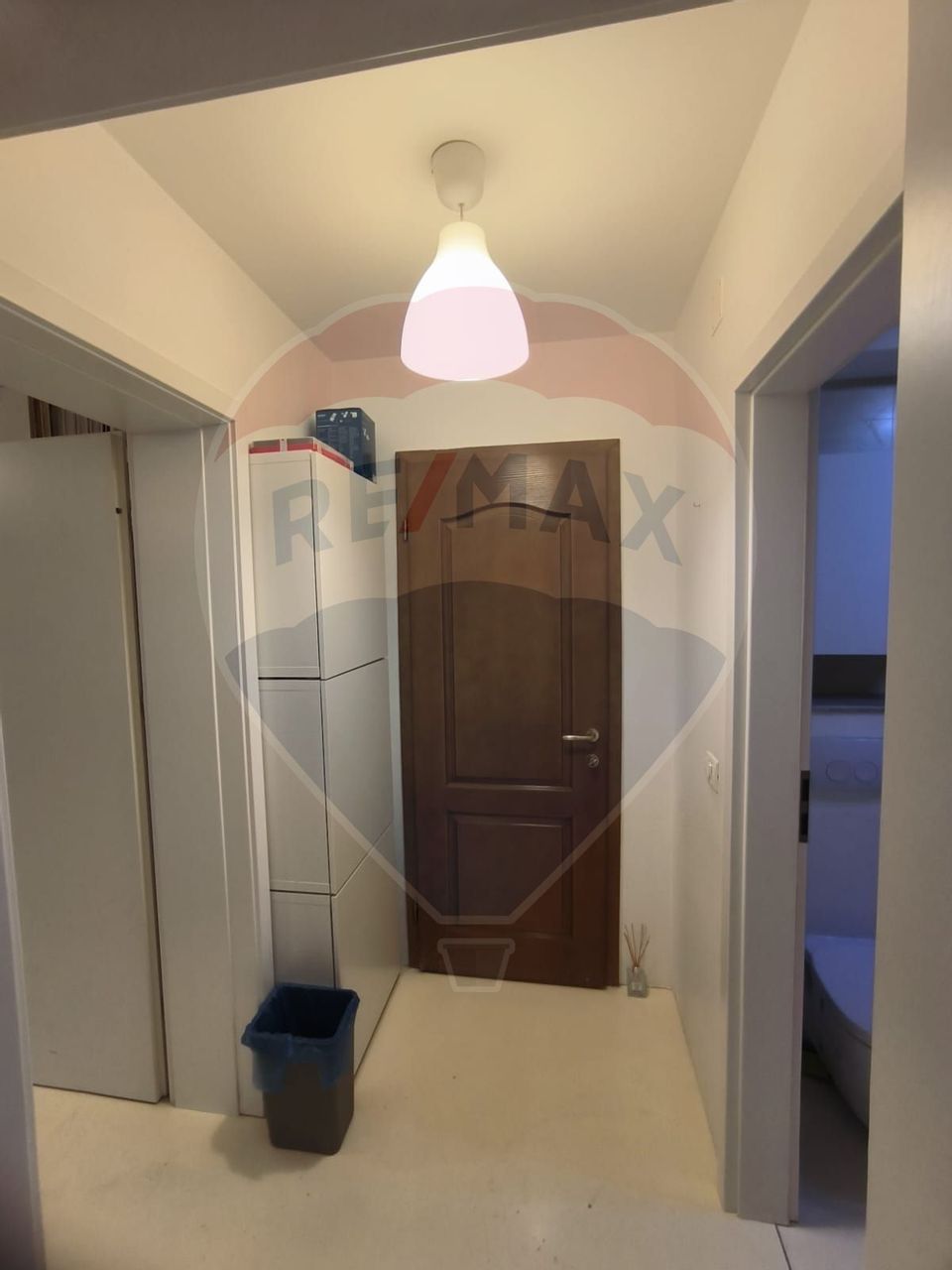 Apartament cu 2 camere de vânzare în zona Podgoria