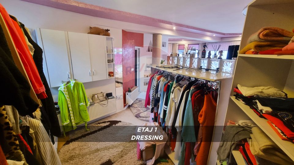 10 room House / Villa for sale, Central area