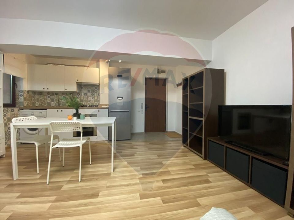 Apartament 3 camere de inchiriat, zona Baneasa