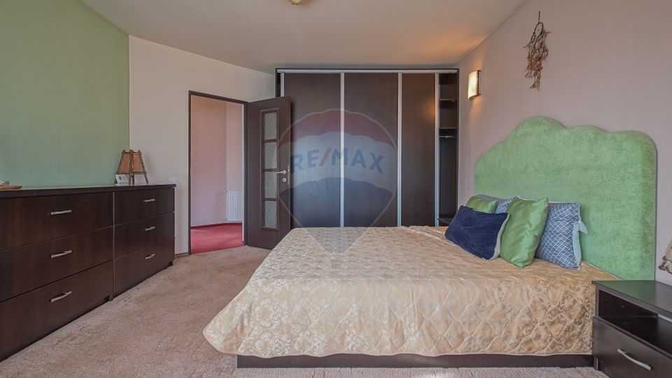 5 room House / Villa for sale, Central area