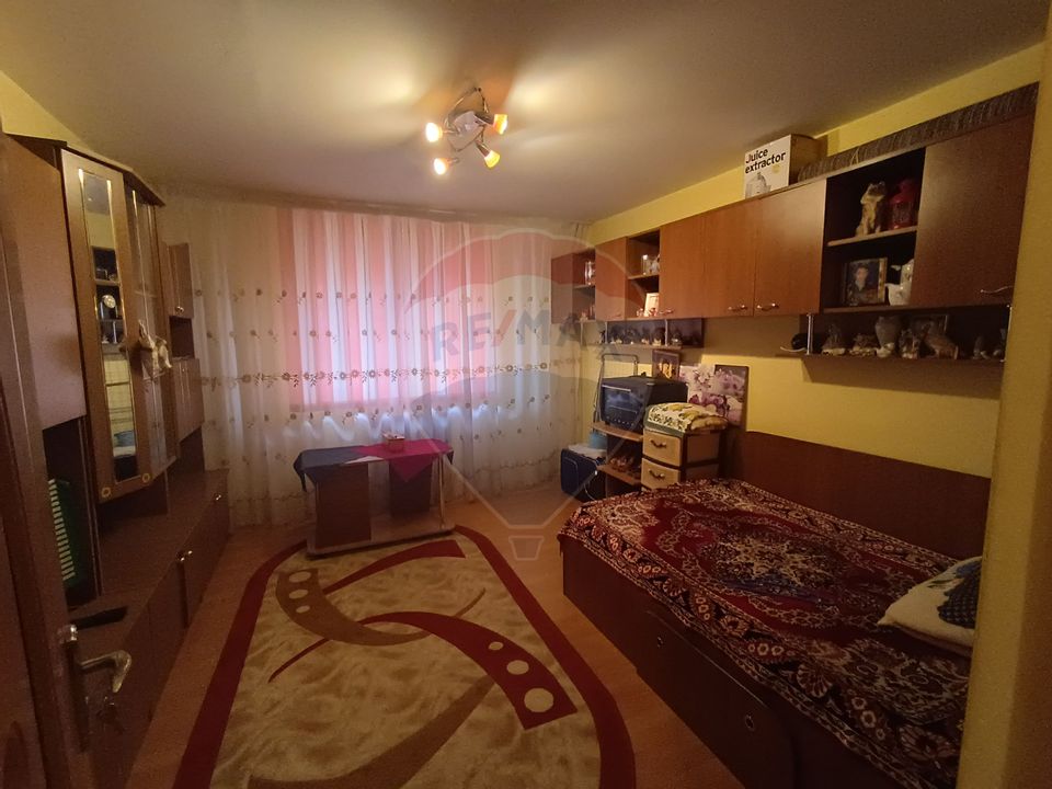 Apartament cu 1 camere de vânzare în zona Maratei