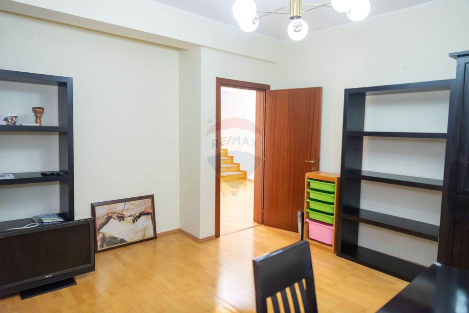 Inchiriere Vilă  – Pipera// panouri solare//statie incarcare  Walbox