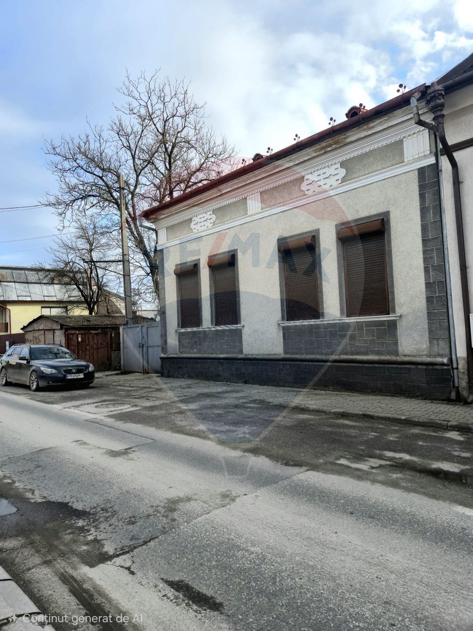 5 room House / Villa for sale