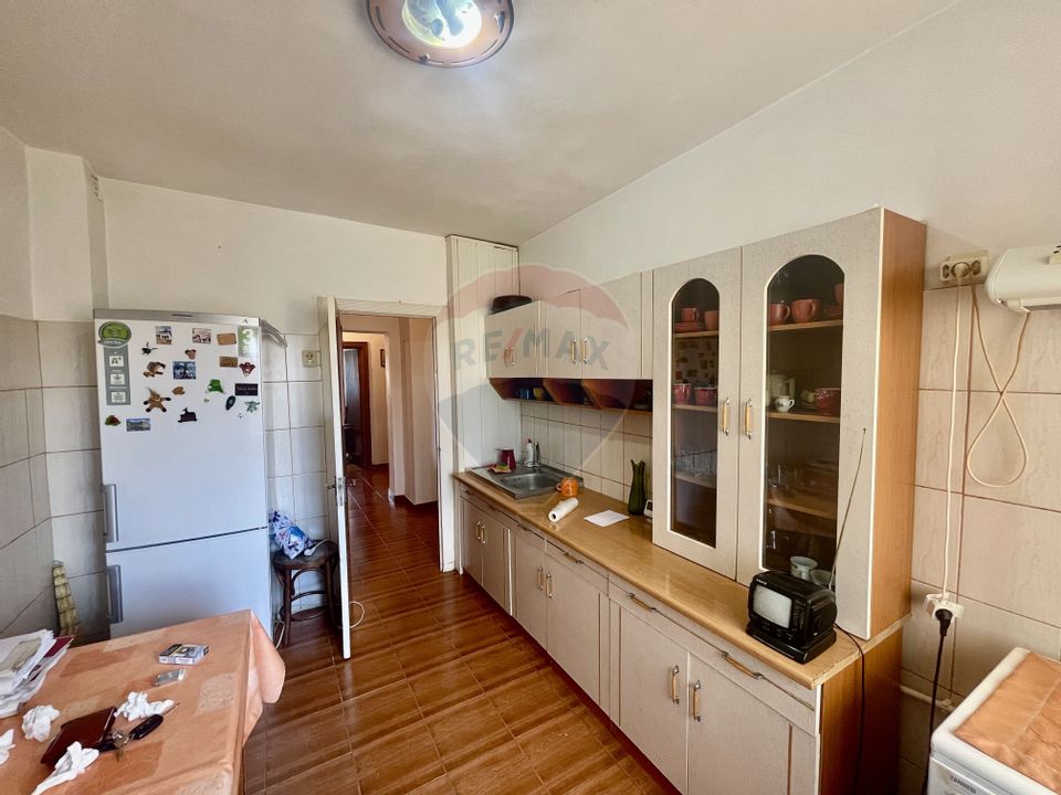 Apartament 3 camere Marco Spital