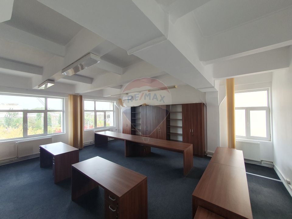 400sq.m Office Space for rent, Calea Severinului area